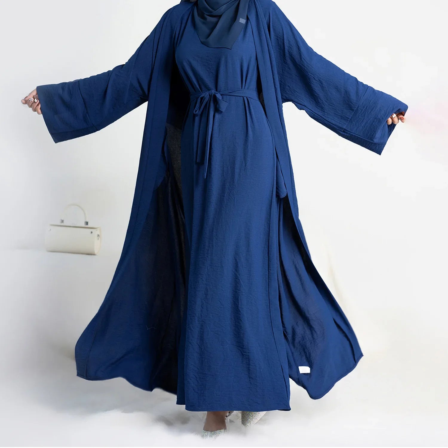 ensemble abaya cintrée
